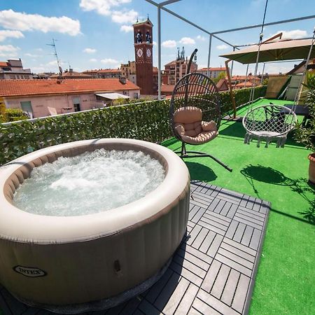 Spazioso Appartamento Con Terrazzo Navigli , Bocconi Milan Bagian luar foto